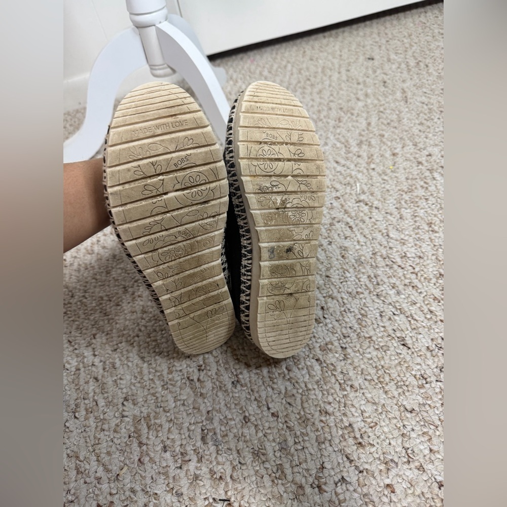 Bobs Skechers Memory foam Slip-On Shoes with Woven Trim size 7.5 - Picture 3 of 5